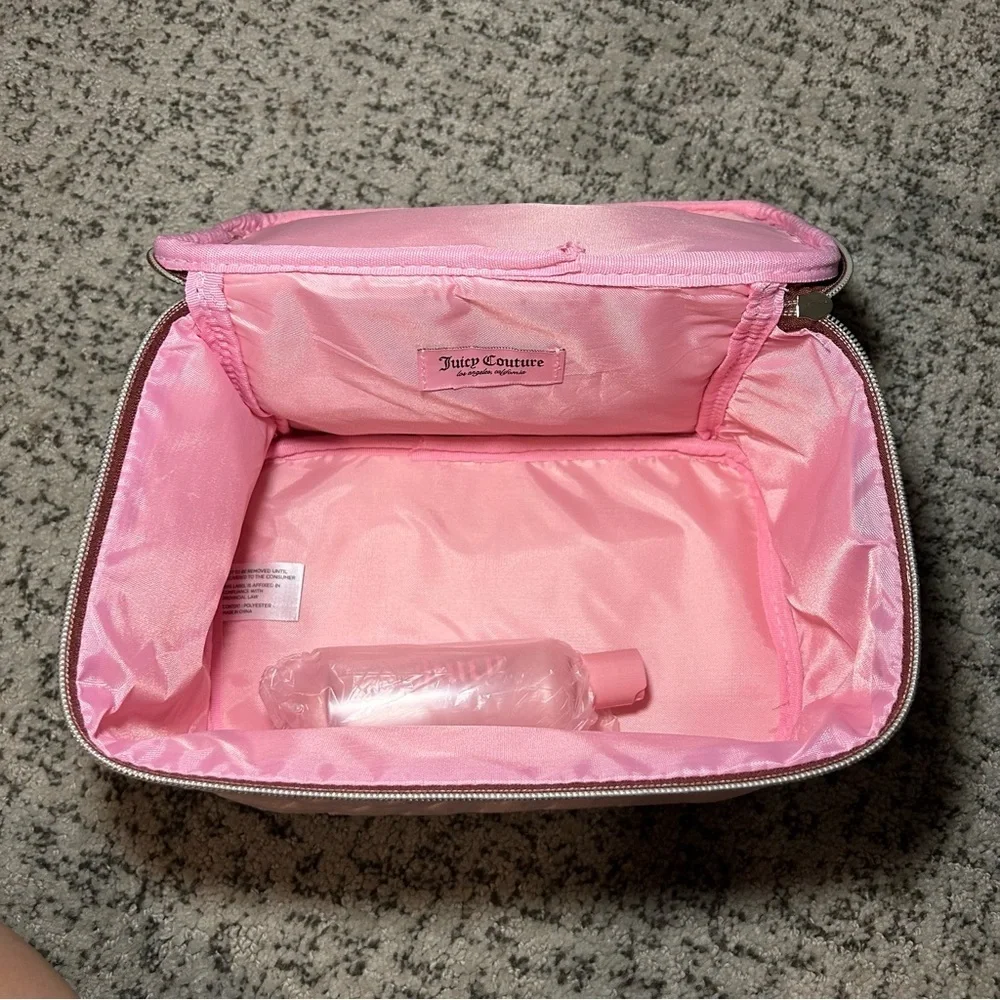 NWT Juicy Couture Baby Pink Velour Heart Print Zip-Up Cosmetic Travel Bag